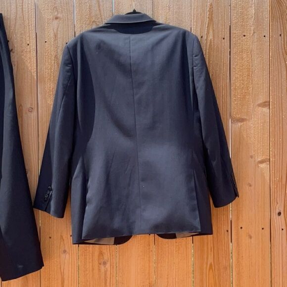 🔥 Take 50% OFF- J. Ferrar Slim Fit 2pcs Men’s Suit, Jacket 44R / Pant 36X30 - Picture 14 of 16